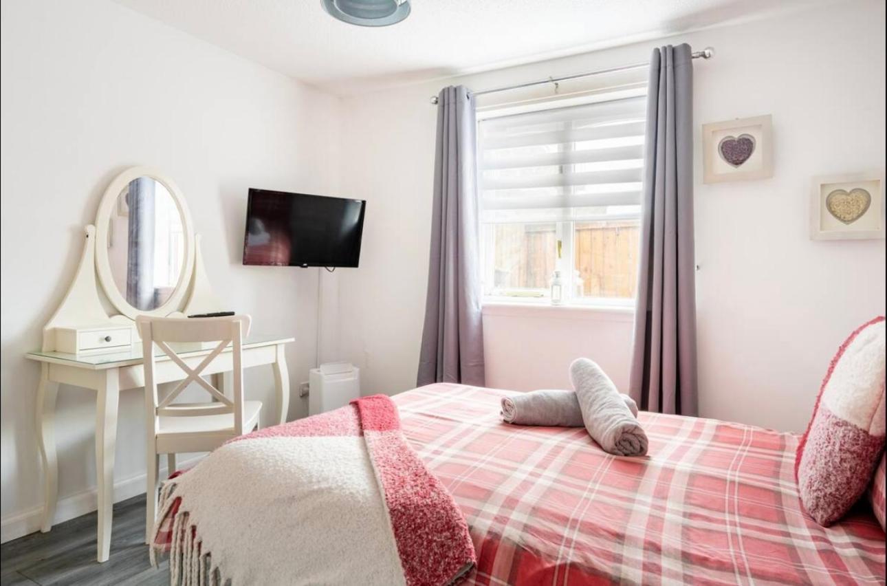 Ochil View Holiday Let Tullibody Extérieur photo