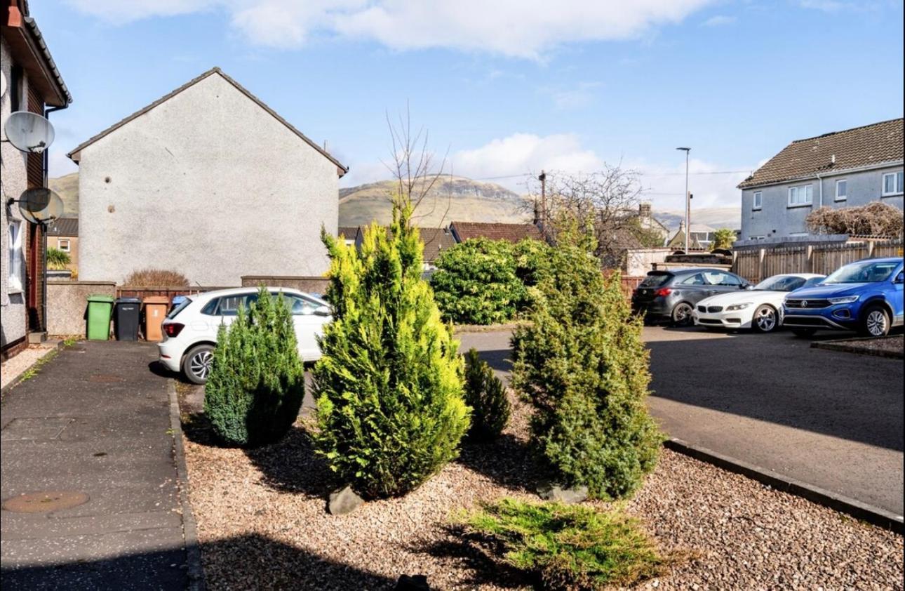 Ochil View Holiday Let Tullibody Extérieur photo